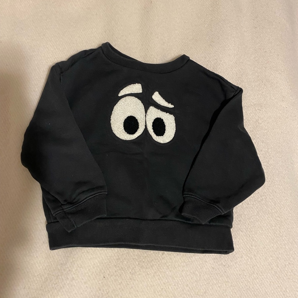 GAP Kids Black Sweatshirt with Eye Graphic